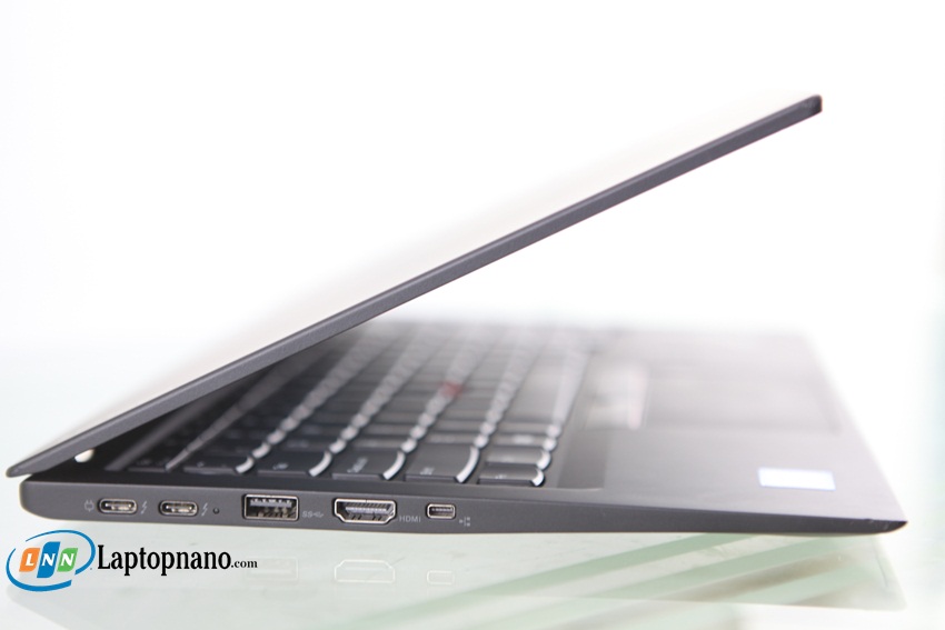 Lenovo ThinkPad X1 Carbon Gen 5-5